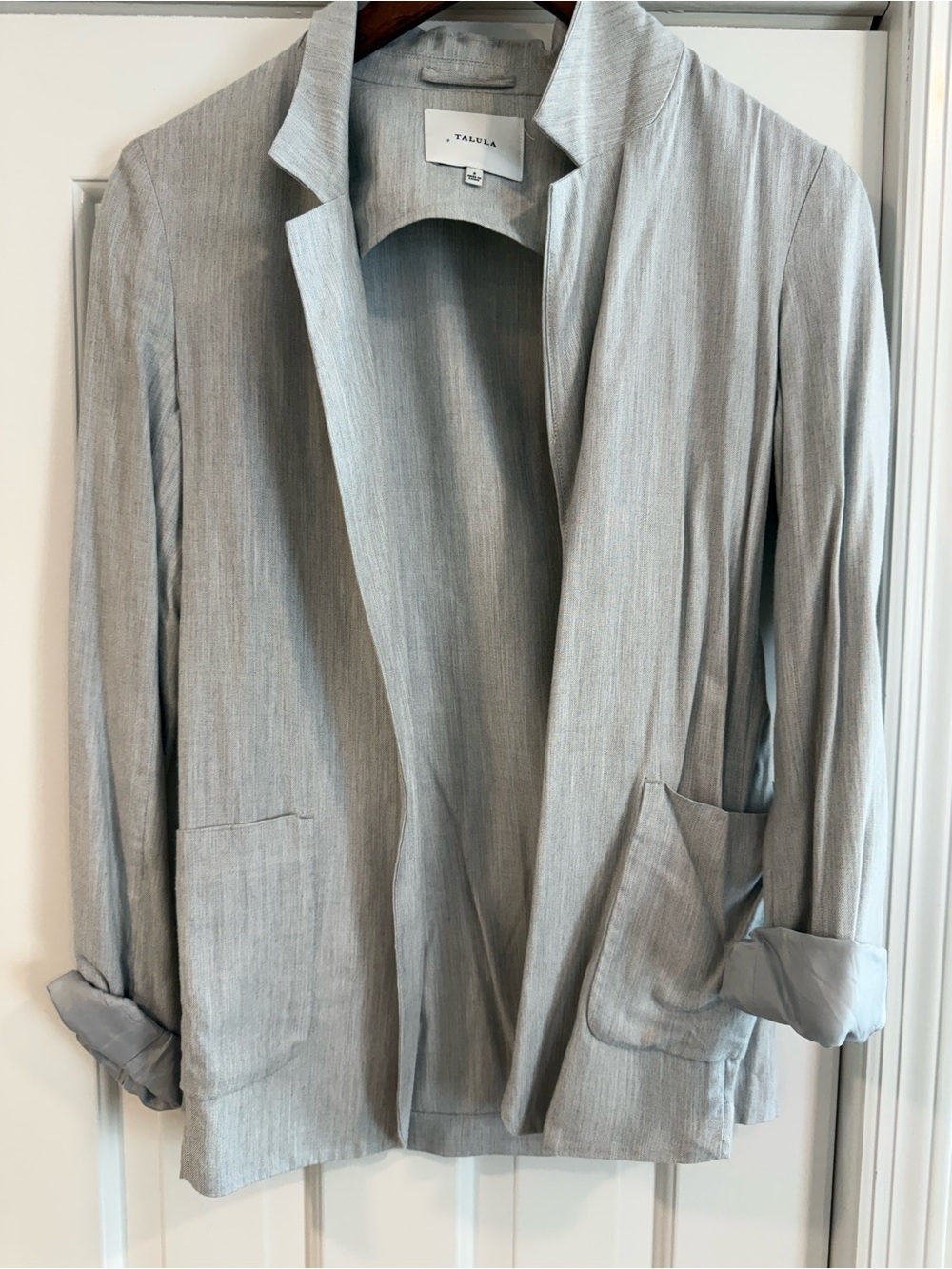 Aritzia Talula Light Gray Lightweight Open Blazer